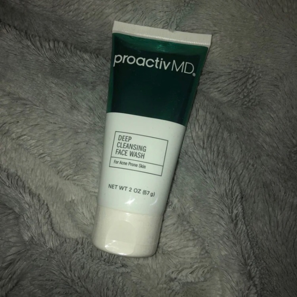 Proactiv Deep cleansing wash